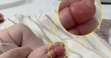 bebe-dedo-pe-600x600