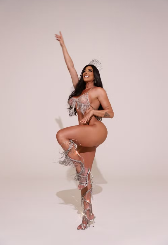 Juju Salimeni, rainha de bateria da Barroca Zona Sul — Foto: Leandro Muller