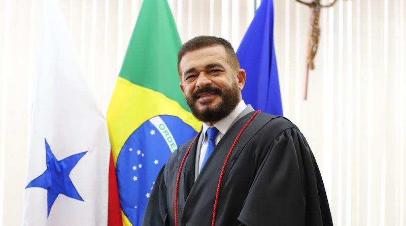 Dr. José Airton Aguiar Portela.jpeg