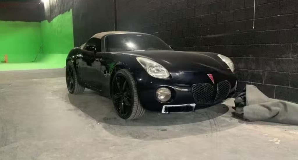 Carro apreendido em operação da Polícia Federal contra lavagem de dinheiro e uso irregular do Perse — Foto: Divulgação/PF