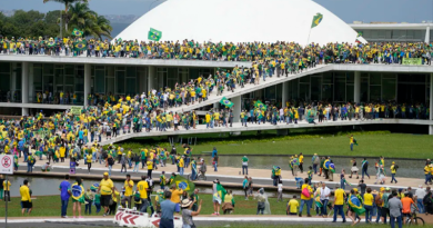 Congresso — Foto: Eraldo Peres/AP