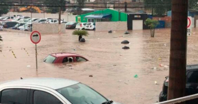 ENCHENTE-PRAINHA-CBA-750x375 (1).jpg