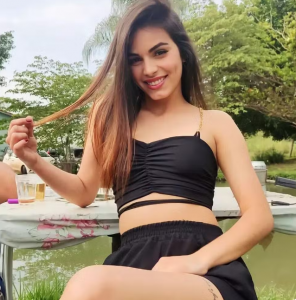 Isabelly Aparecida Ferreira Moro, de 23 anos — Foto: Arquivo pessoal