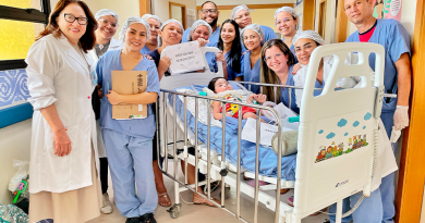 Mais de 30 profissionais se dedicaram no tratamento do paciente durante os 516 dias.jpeg