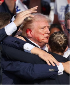 Trump é baleado em comício por jovem de 20 anos, posteriormente morto pelo Serviço Secreto | Foto Reprodução