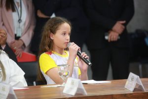 Estudantes e representantes das escolas com 10 pontos no Ideb 2023 apresentaram suas experiências educacionais para o presidente Lula e o ministro Camilo Santana. Foto: Luís Fortes/MEC 4 13.jpg