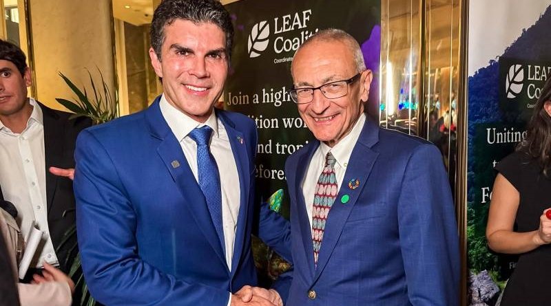 John Podesta, conselheiro sênior da presidência dos Estados Unidos para a Política Climática Internacional