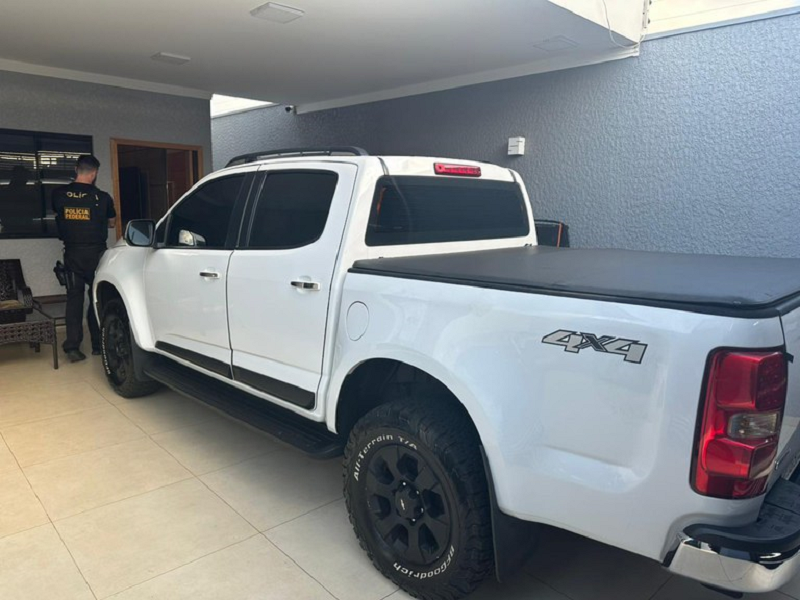 a4d3052d-b813-4a3c-9b86-3456836dd3f6