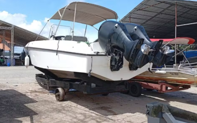 Embarcação KM1 foi apreendida durante Operação Narco Vela em Belém (PA) — Foto: Polícia Federal