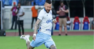 Rossi durante o aquecimento para o Re-Pa 779. | Jorge Luís Totti/Paysandu