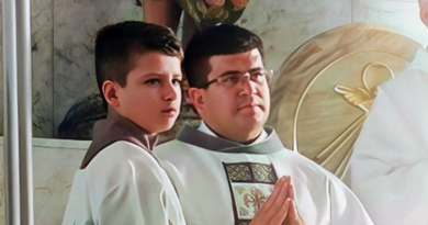 menino devorado por crocodilo