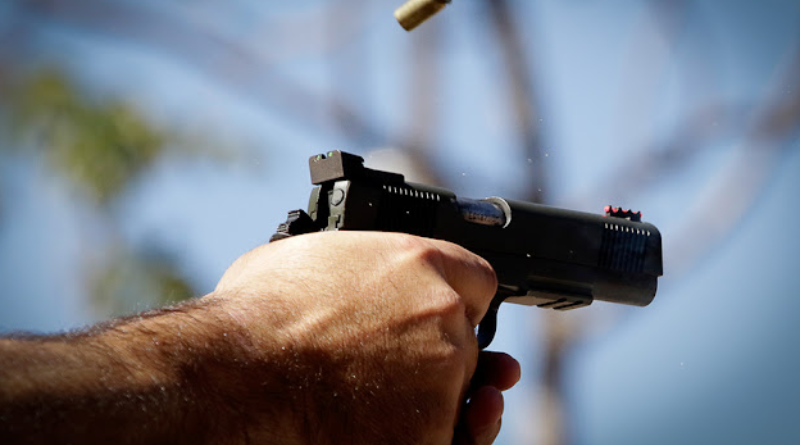 Tiro-Arma-Desarmamento-imagem ilustrativa