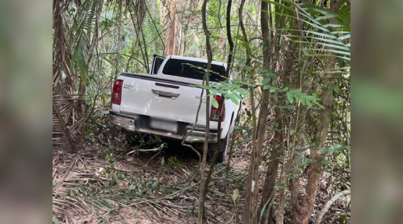 Camionete roubada em Marabá