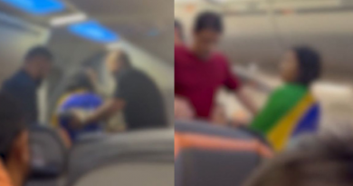 mulher espulsa de aviao