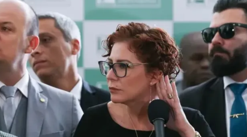 Novo Projeto - 2025-12-12T075114.404