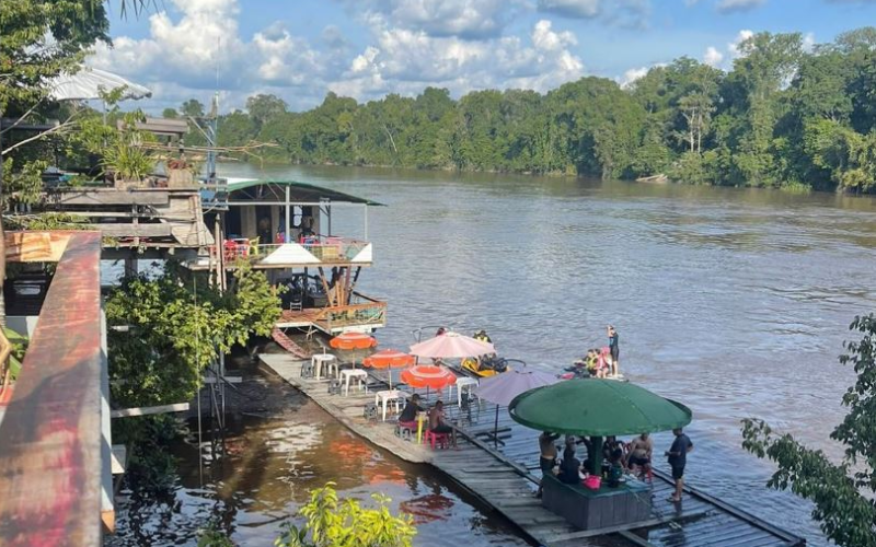 Pousada Curuagito as margens do Rio Jamanxim em Novo Progresso | Foto: Reprodução/Redes Sociais