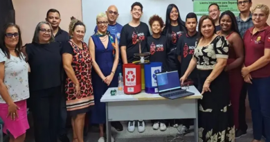 Estudantes de Ananindeua criam lixeira com uso de IA
