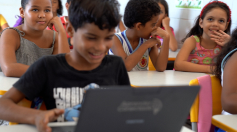 Crianças- Internet- Jornal Folha do Progresso]