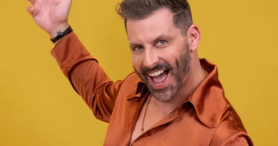 Após convulsões, Henri Castelli deixa o BBB 26; ator se pronuncia