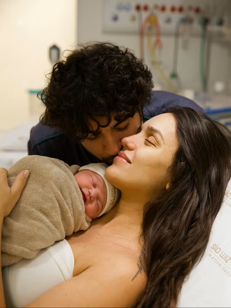 Nasce Zuza, filha de Rafa Kalimann e Nattan — Foto: Hanna Rocha Fotografia/